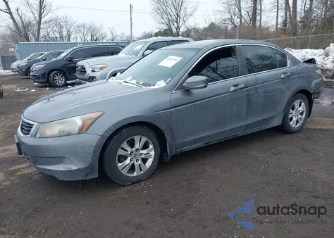 2010 Honda Accord 2.4 Lx-P from USA, damaged, VIN 1HGCP2F44AA125207